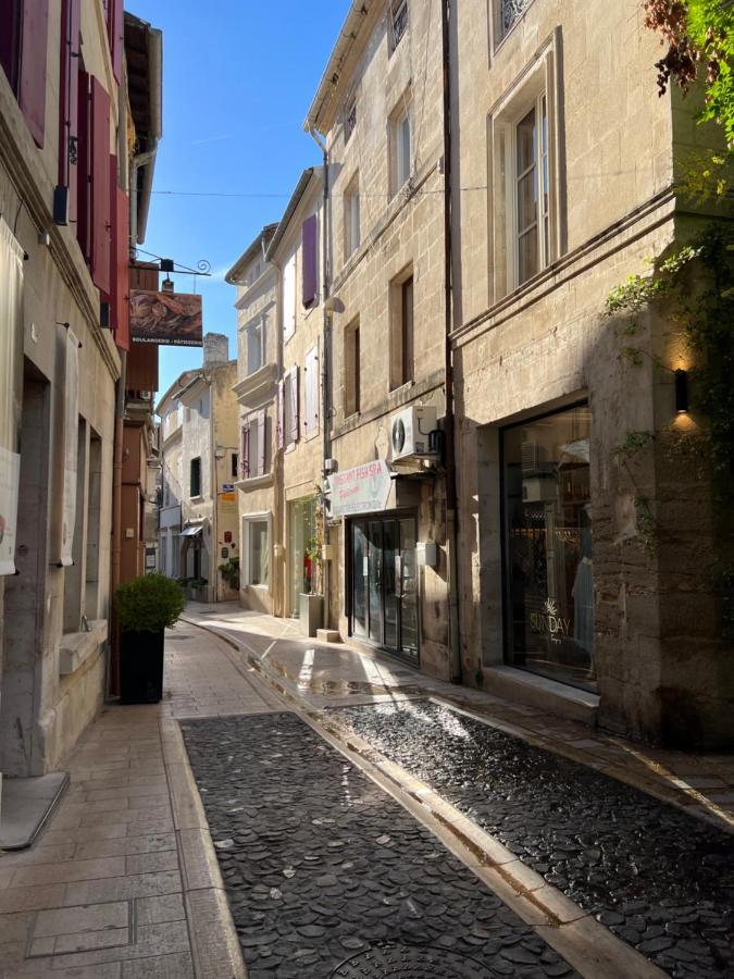 Le Regardeur Acomodação com café da manhã Saint-Rémy-de-Provence Exterior foto